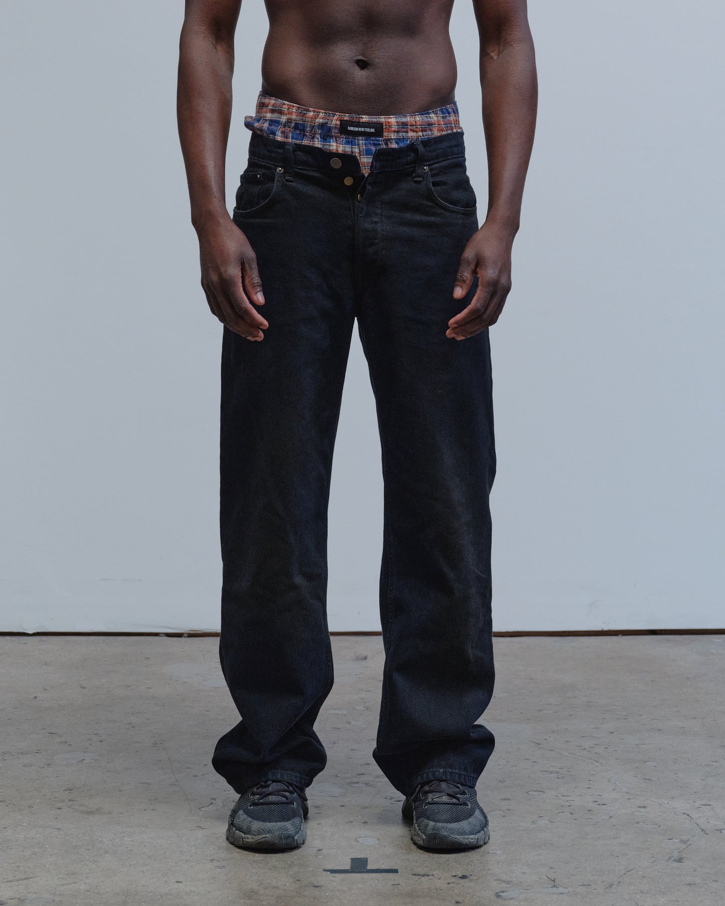 RD202-R / RELAXED FIT DENIM JEANS, WASHED BLACK